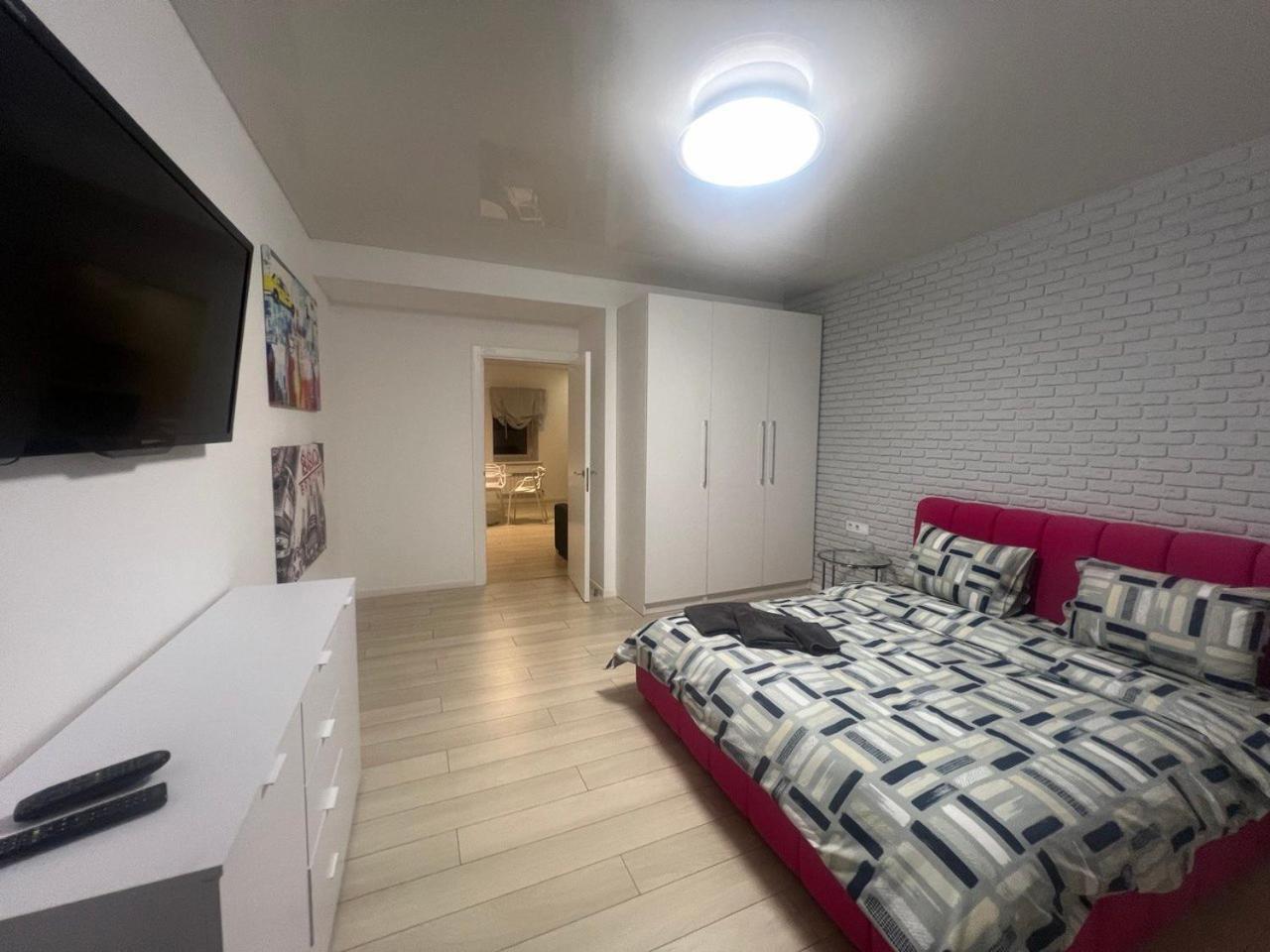 2-Room Luxury Apartment In The Center Kiew Exterior foto